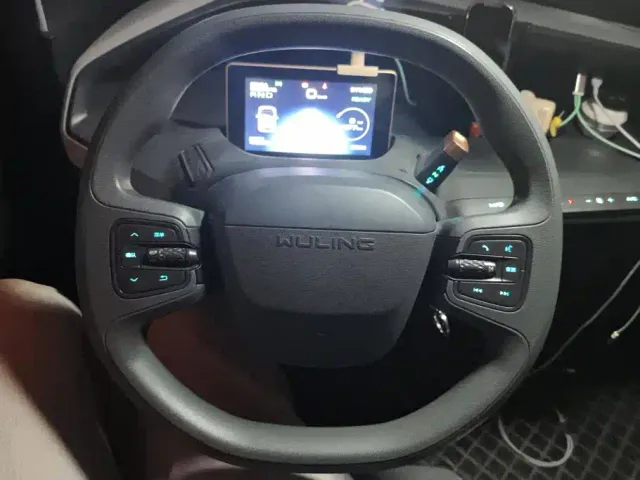 Wuling NanoEV — Фото автомобиля 15