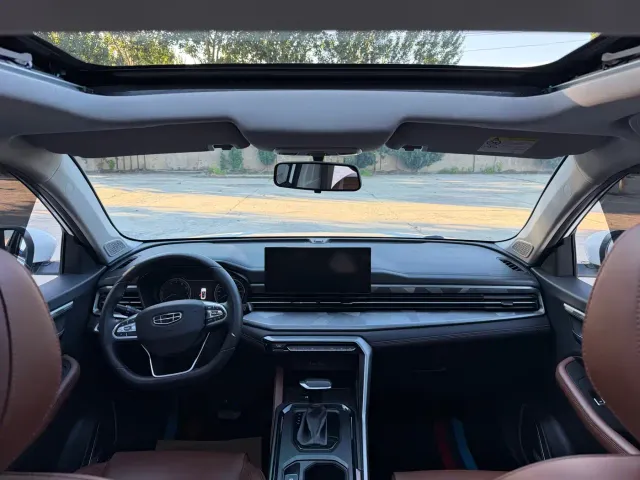 Geely Vision X6 — Фото автомобиля 8