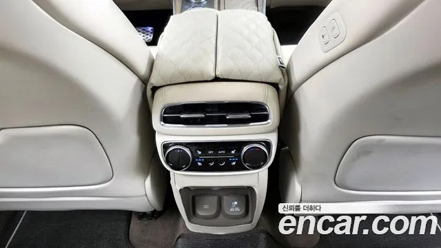 Genesis GV80 3.5T Бензин AWD — Фото автомобиля 18