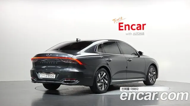 Hyundai Grandeur Premium — Фото автомобиля 2