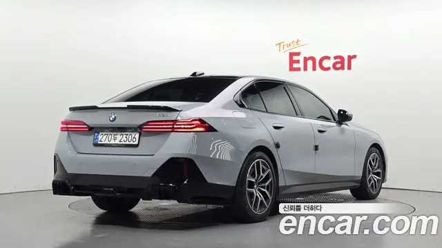 BMW 5 Series G60 — Фото автомобиля 2