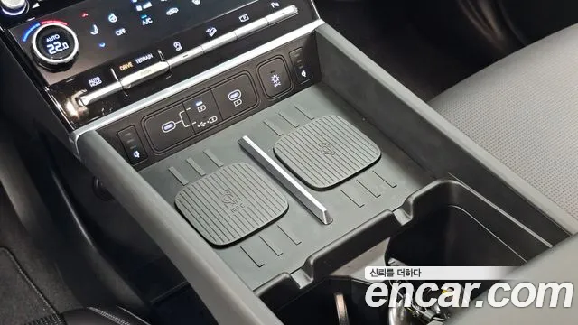 Hyundai Santafe Santa Fe (MX5) Бензин 2.5T 4WD — Фото автомобиля 27