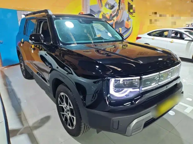 BAIC BJ30 — Фото автомобиля 3