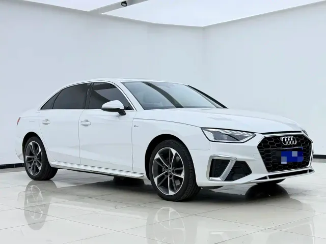 Audi A4L — Фото автомобиля 3