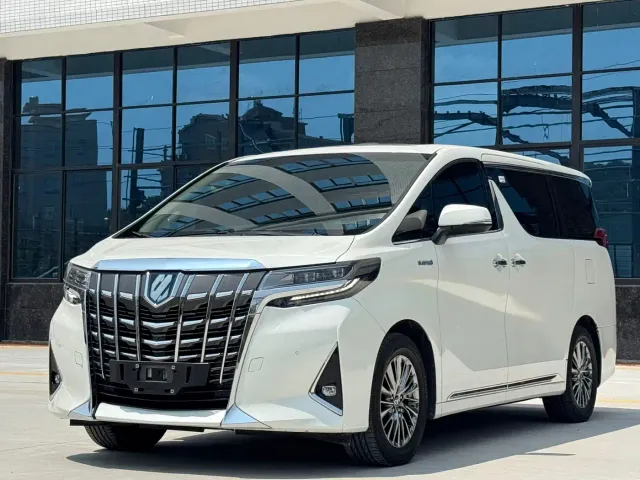 Фотография автомобиля — Toyota Alphard