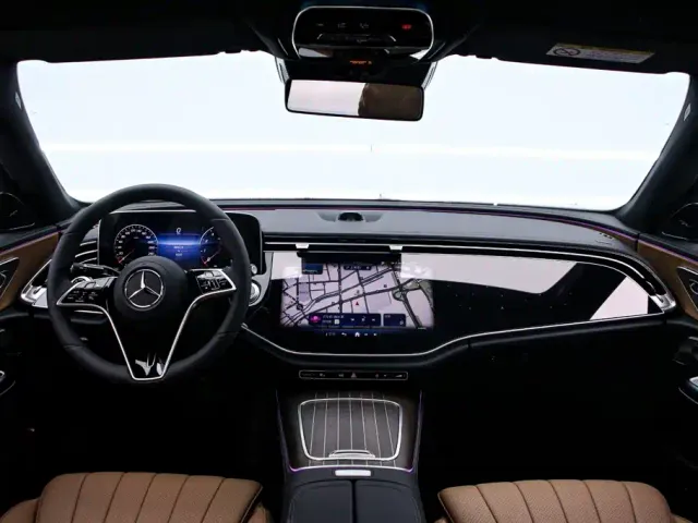 Mercedes-Benz E-Class — Фото автомобиля 5
