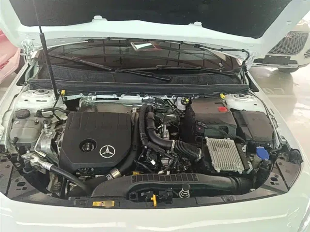 Mercedes-Benz A-Class — Фото автомобиля 19