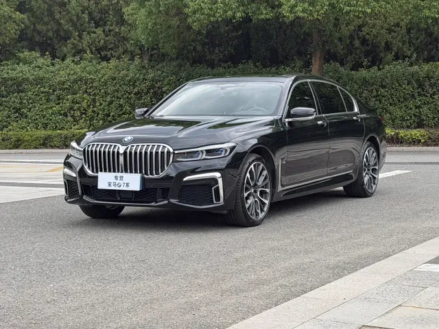 BMW 7 Series — Фото автомобиля 2