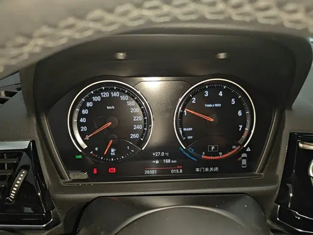 BMW 1 Series — Фото автомобиля 11