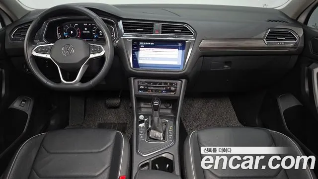 Volkswagen Tiguan — Фото автомобиля 7