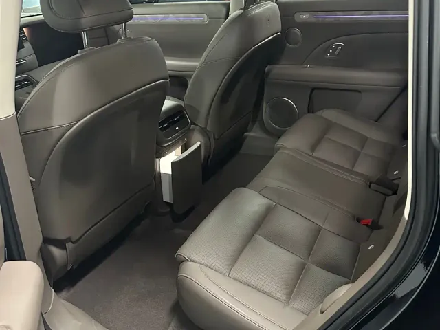 IM Motors LS6 — Фото автомобиля 10