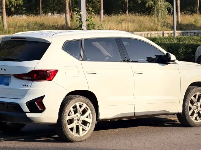 Jetta VS5 — Фото автомобиля 6