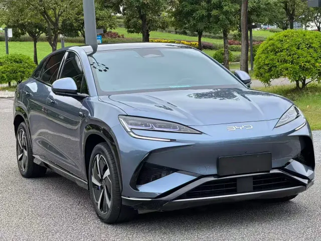 BYD Sealion 07 EV — Фото автомобиля 2