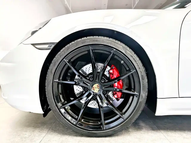 Porsche 718 — Фото автомобиля 20