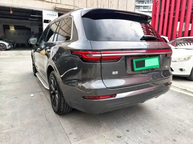Li Auto ONE — Фото автомобиля 8