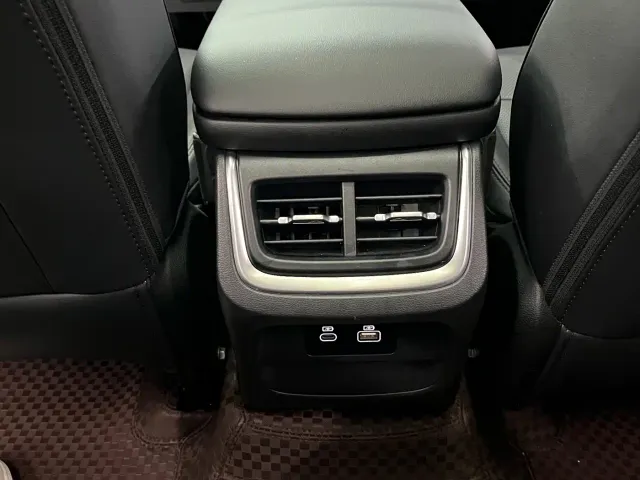 Haval Xiaolong MAX — Фото автомобиля 15