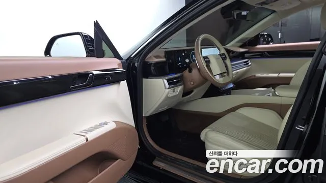 Hyundai Grandeur Grandeur (GN7) 2.5 Бензин 2WD — Фото автомобиля 9