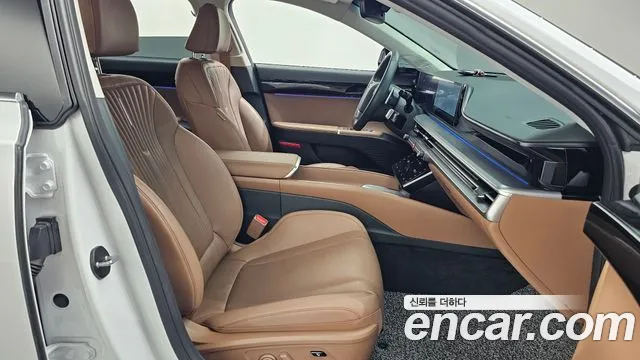 Hyundai Grandeur GN7 — Фото автомобиля 17