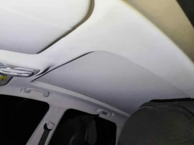 Roewe RX5 — Фото автомобиля 14