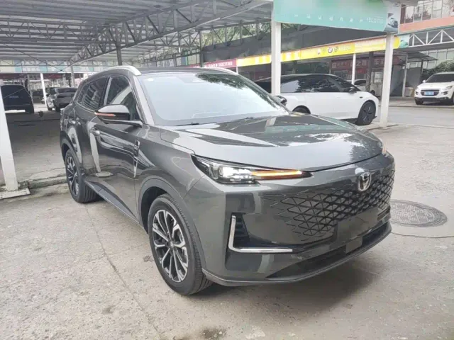 Changan CS55PLUS PHEV — Фото автомобиля 3