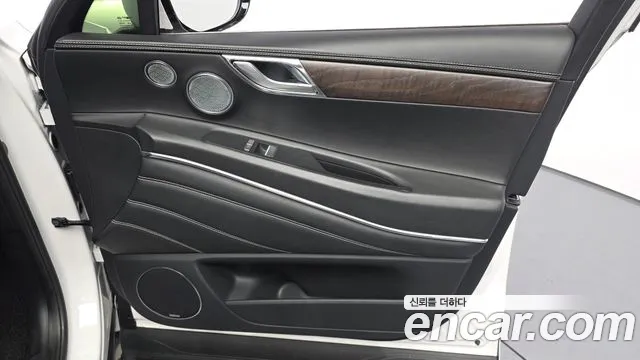 Genesis GV80 2.5T Бензин AWD — Фото автомобиля 4