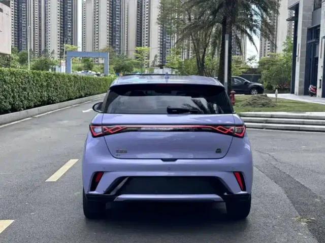 BYD Dolphin — Фото автомобиля 12