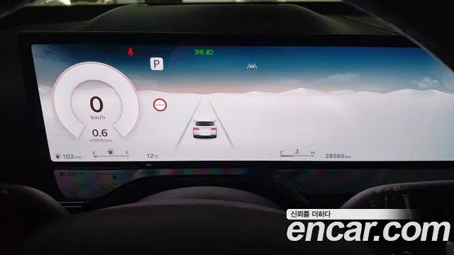 Genesis GV80 — Фото автомобиля 14