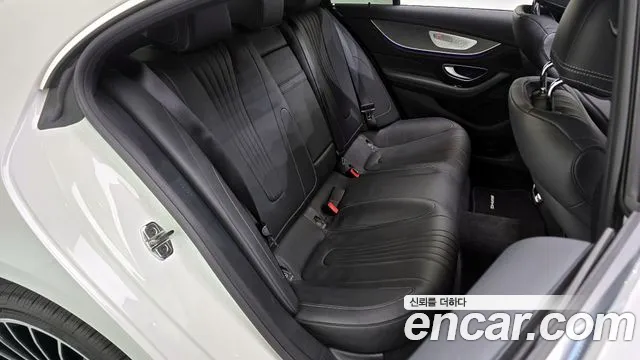 Mercedes-Benz CLS-Class — Фото автомобиля 12
