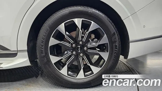 Kia Carnival 4th Gen — Фото автомобиля 6