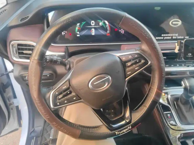 GAC Trumpchi M6 — Фото автомобиля 15