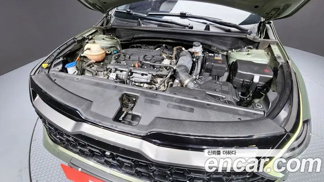 Kia Sportage Sportage 5-е поколение Бензин 1.6 турбо 2WD — Фото автомобиля 6
