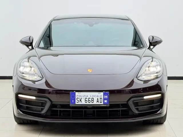 Porsche Panamera — Фото автомобиля 2