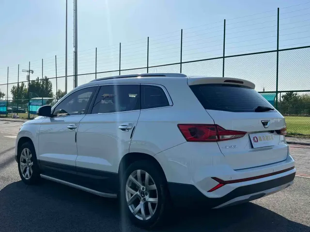 Jetta VS7 — Фото автомобиля 4