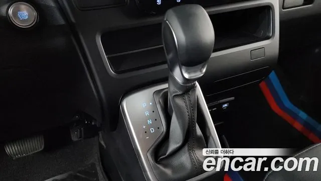Hyundai Staria — Фото автомобиля 12