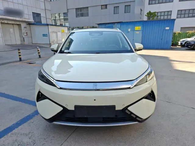 BYD Yuan PLUS — Фото автомобиля 2