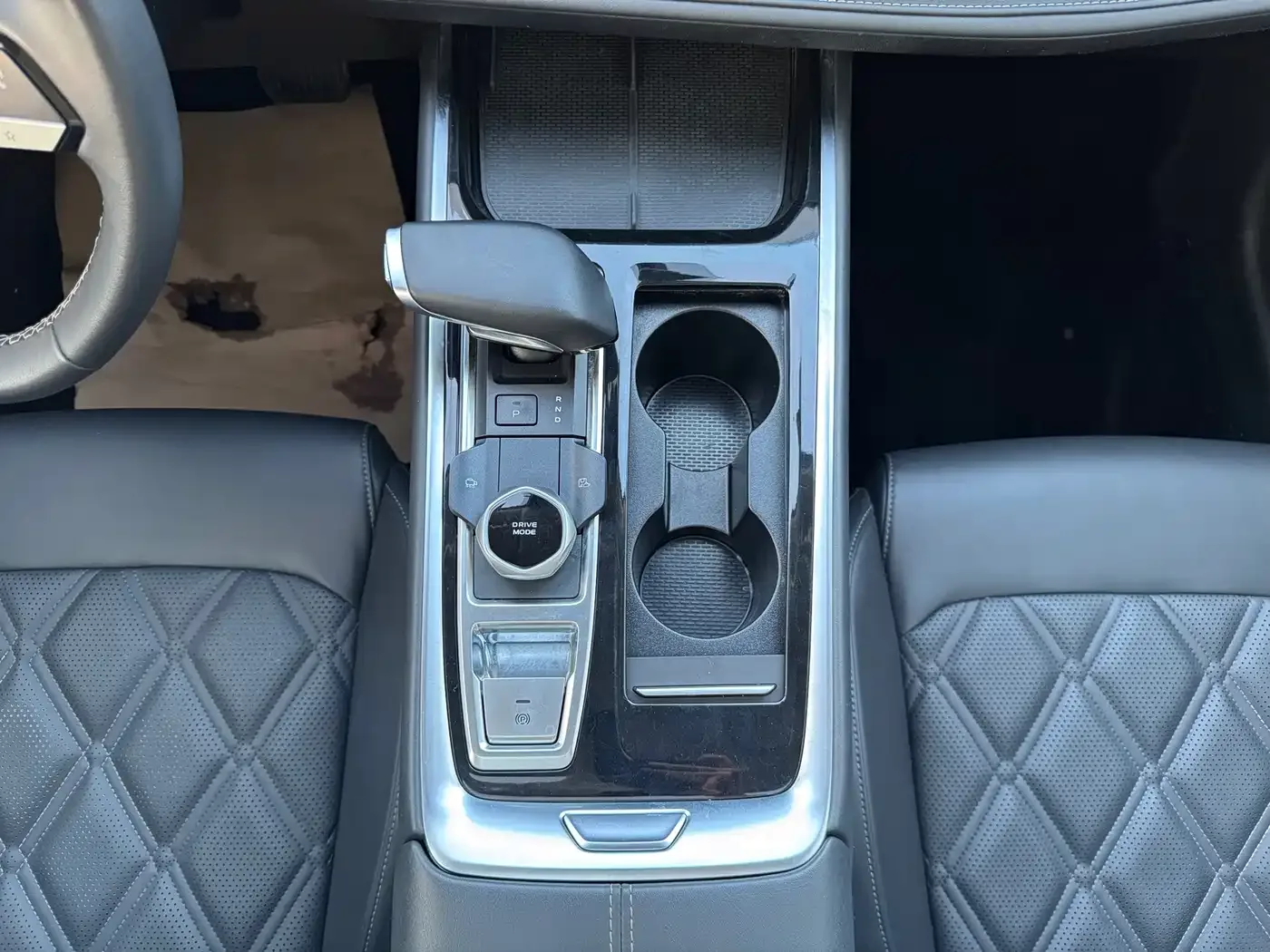 Changan Qiyuan Changan Qiyuan Q05 2023 60 Pro — Фото автомобиля 9