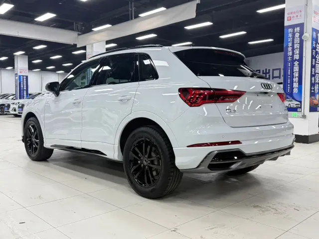 Audi Q3 — Фото автомобиля 7