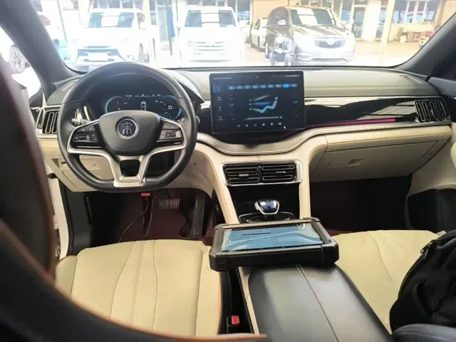 BYD Song PLUS — Фото автомобиля 9