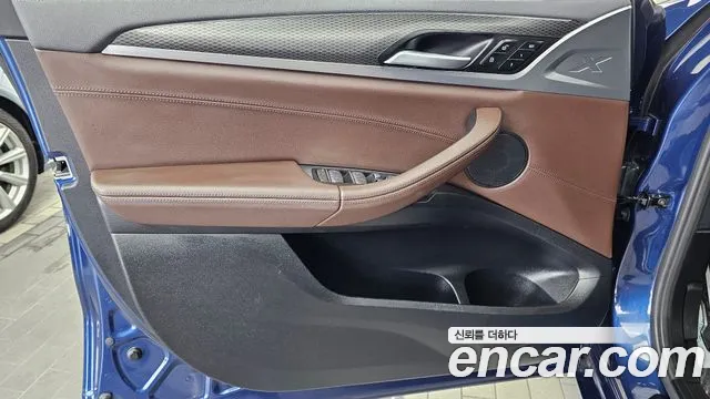 BMW X4 xDrive20i M Sport — Фото автомобиля 24