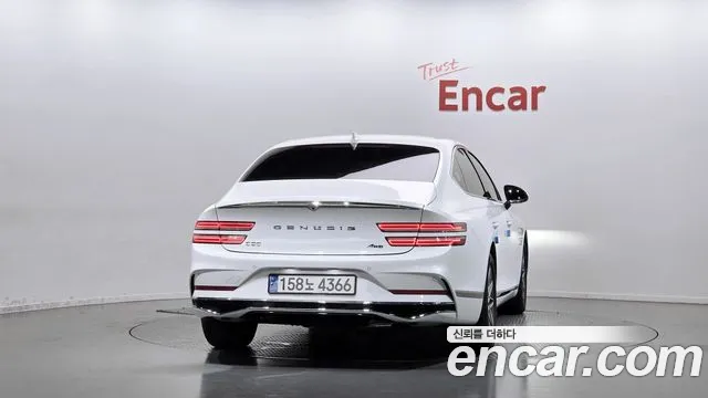 Genesis G80 RG3 — Фото автомобиля 4