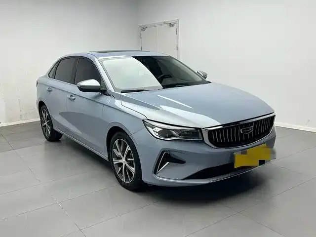 Geely Emgrand — Фото автомобиля 3
