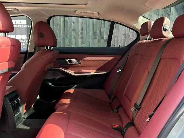 BMW 3 Series — Фото автомобиля 5