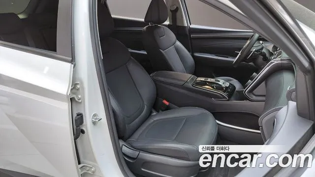 Hyundai Tucson NX4 — Фото автомобиля 16