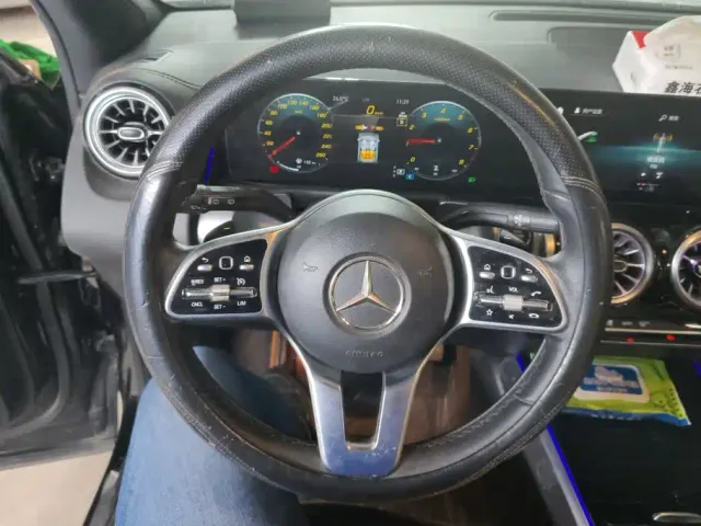 Mercedes-Benz GLB-Class — Фото автомобиля 15