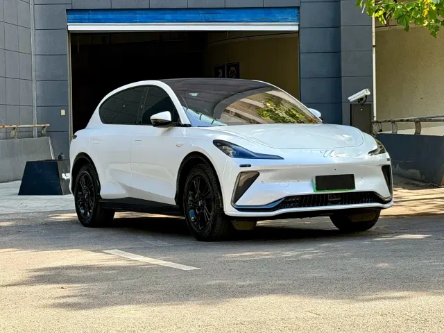 IM Motors LS7 — Фото автомобиля 3
