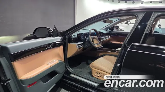 Hyundai Grandeur GN7 — Фото автомобиля 10