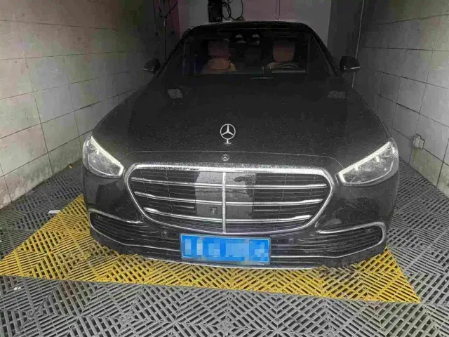 Mercedes-Benz S-Class — Фото автомобиля 2