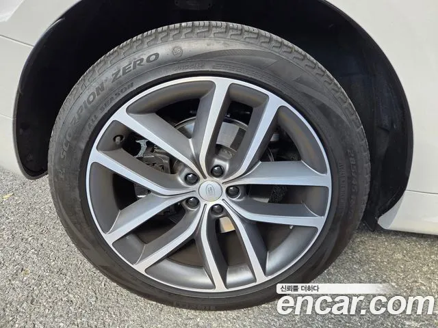 Land Rover Range Rover Sport — Фото автомобиля 20