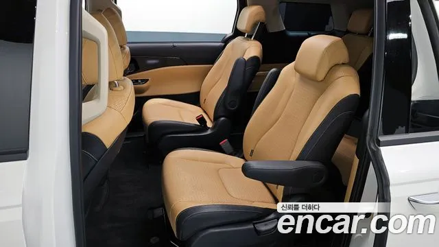 Kia Canival Carnival 4 поколение 9 мест Signature — Фото автомобиля 11