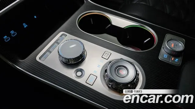 Genesis GV80 Coupe — Фото автомобиля 9